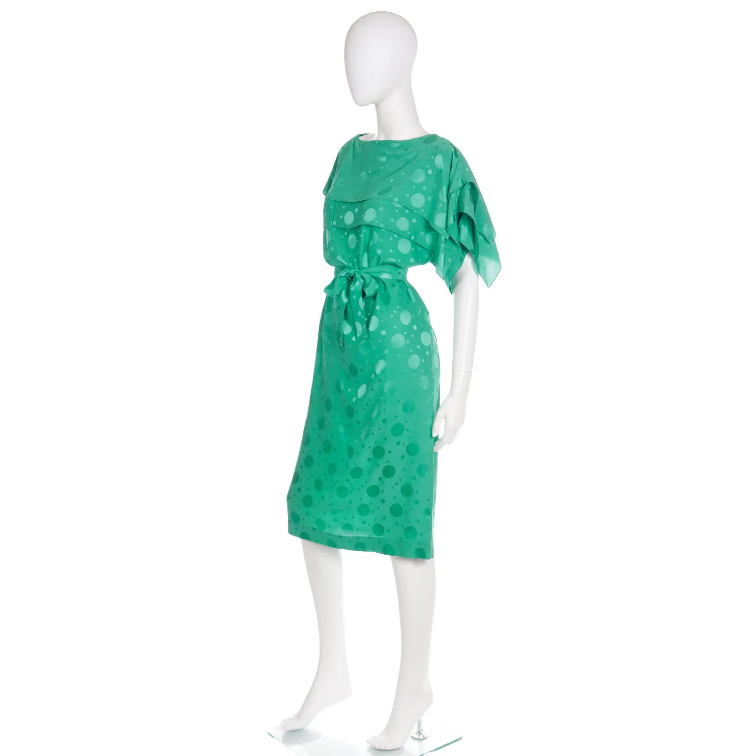 1970s Green Silk Tonal Dot Print Dress w Tiered Sleeves & Sash Belt