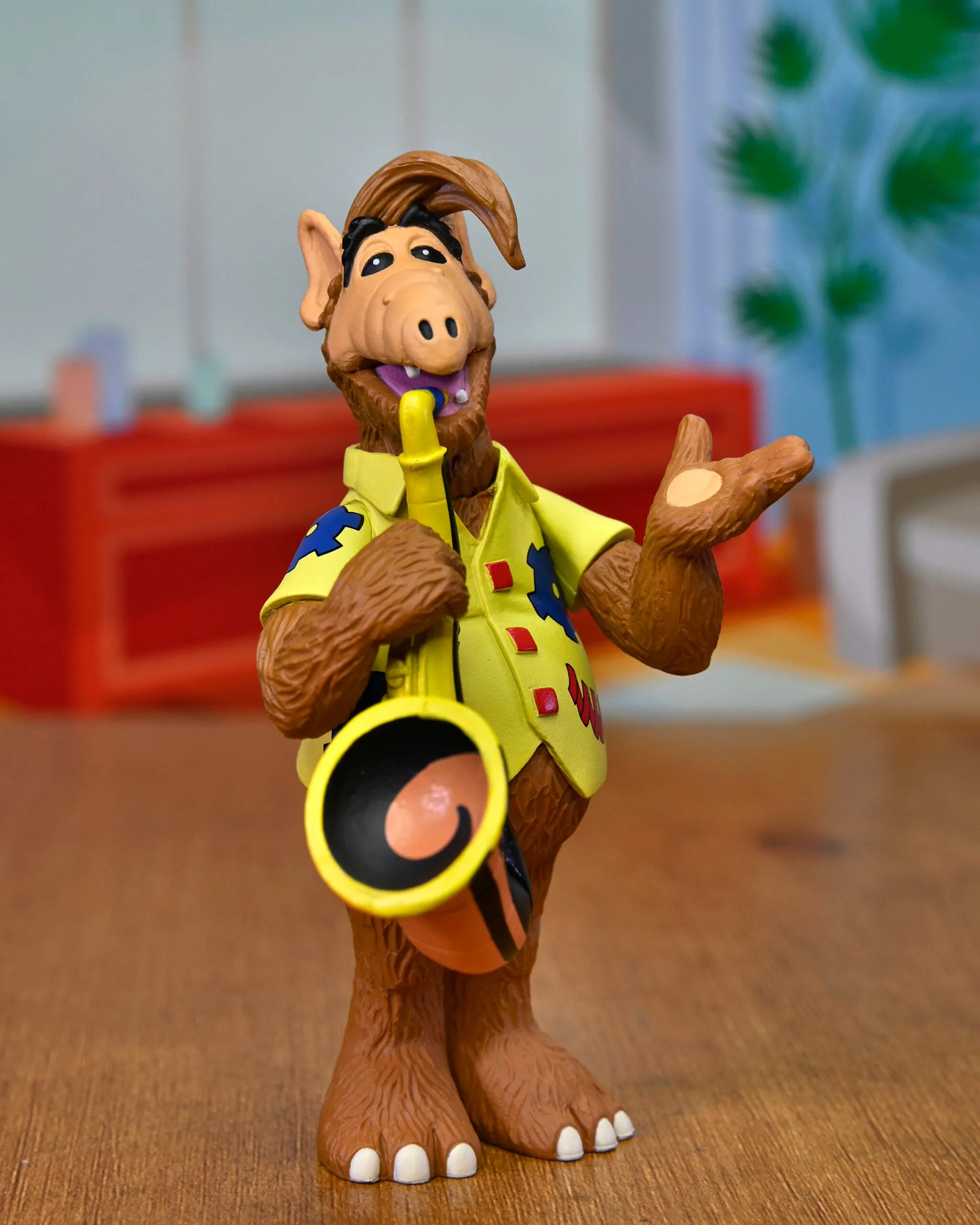 ALF - Toony Classics Alf with Saxophone 6” Scale Action Figure - NECA