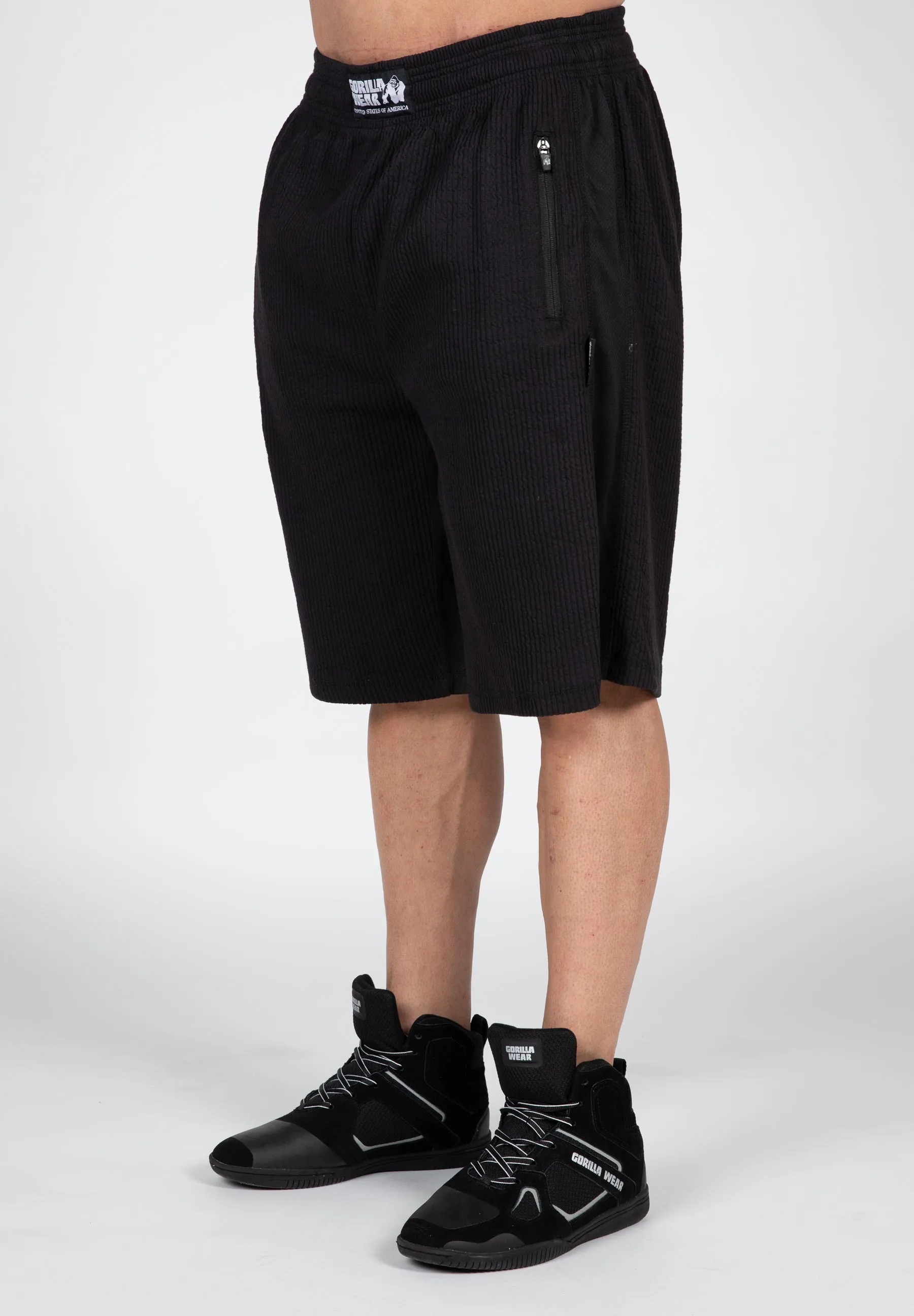 Augustine Old School Shorts - Black