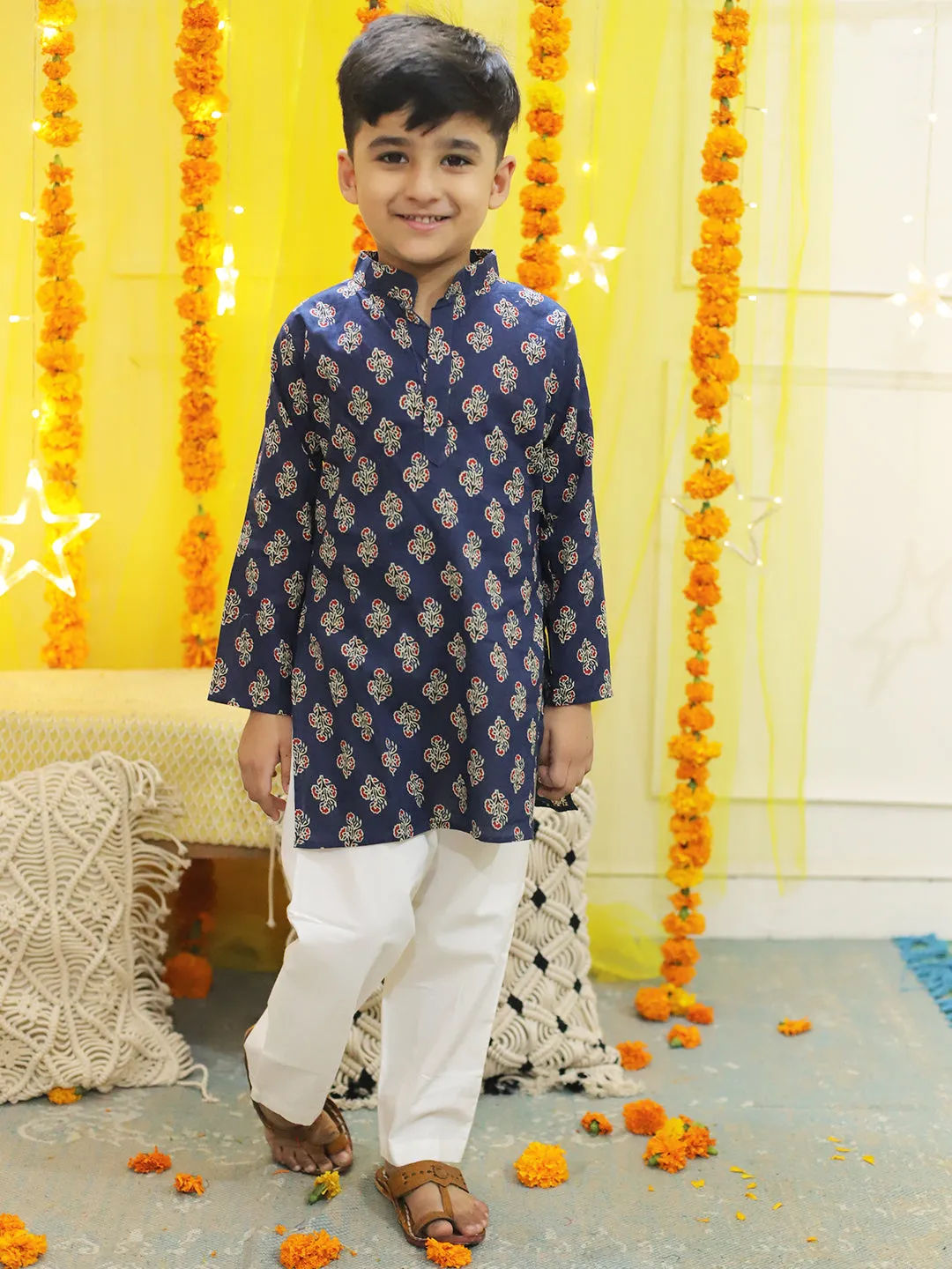 Boys  Pure Cotton Printed Kurta Pajama With Jacket - Blue