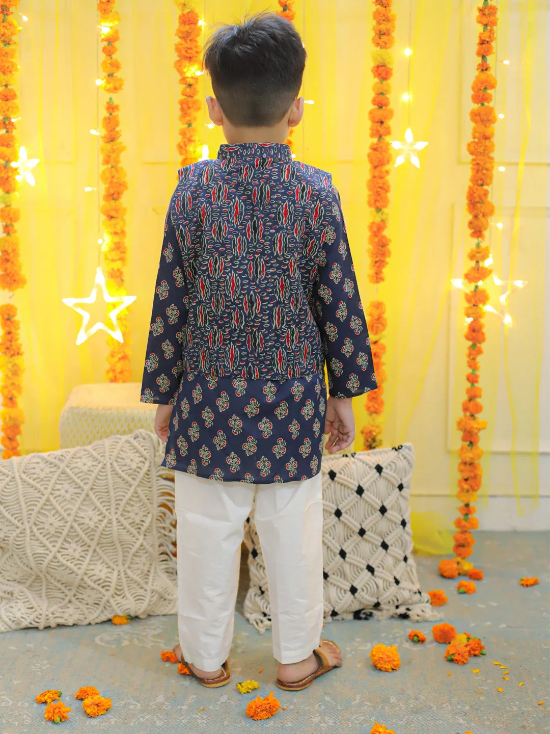 Boys  Pure Cotton Printed Kurta Pajama With Jacket - Blue