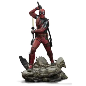 Deadpool - Deadpool & Wolverine Legacy Statue By Iron Studios