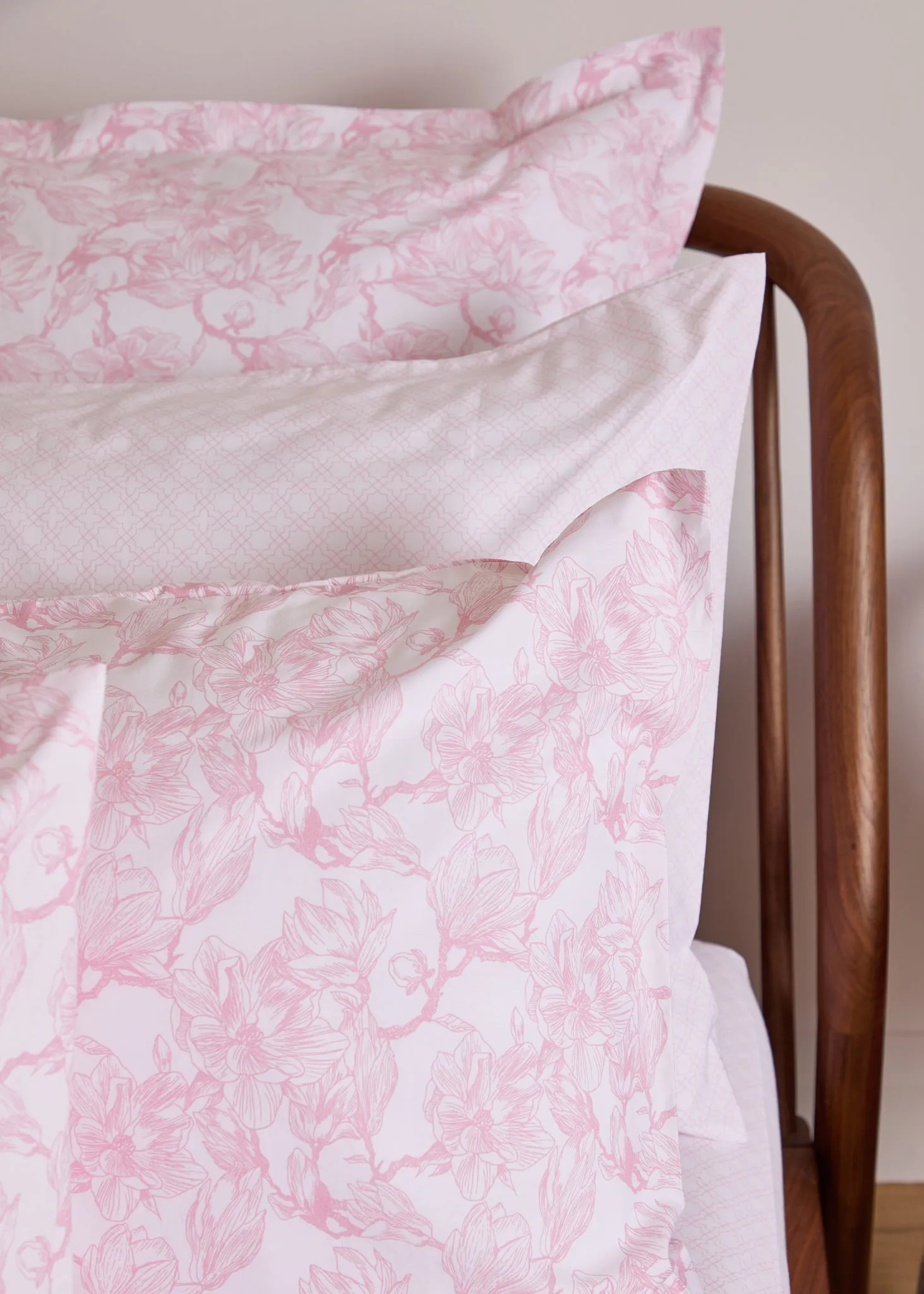 Foxford Pink Magnolia Pillowcase Set