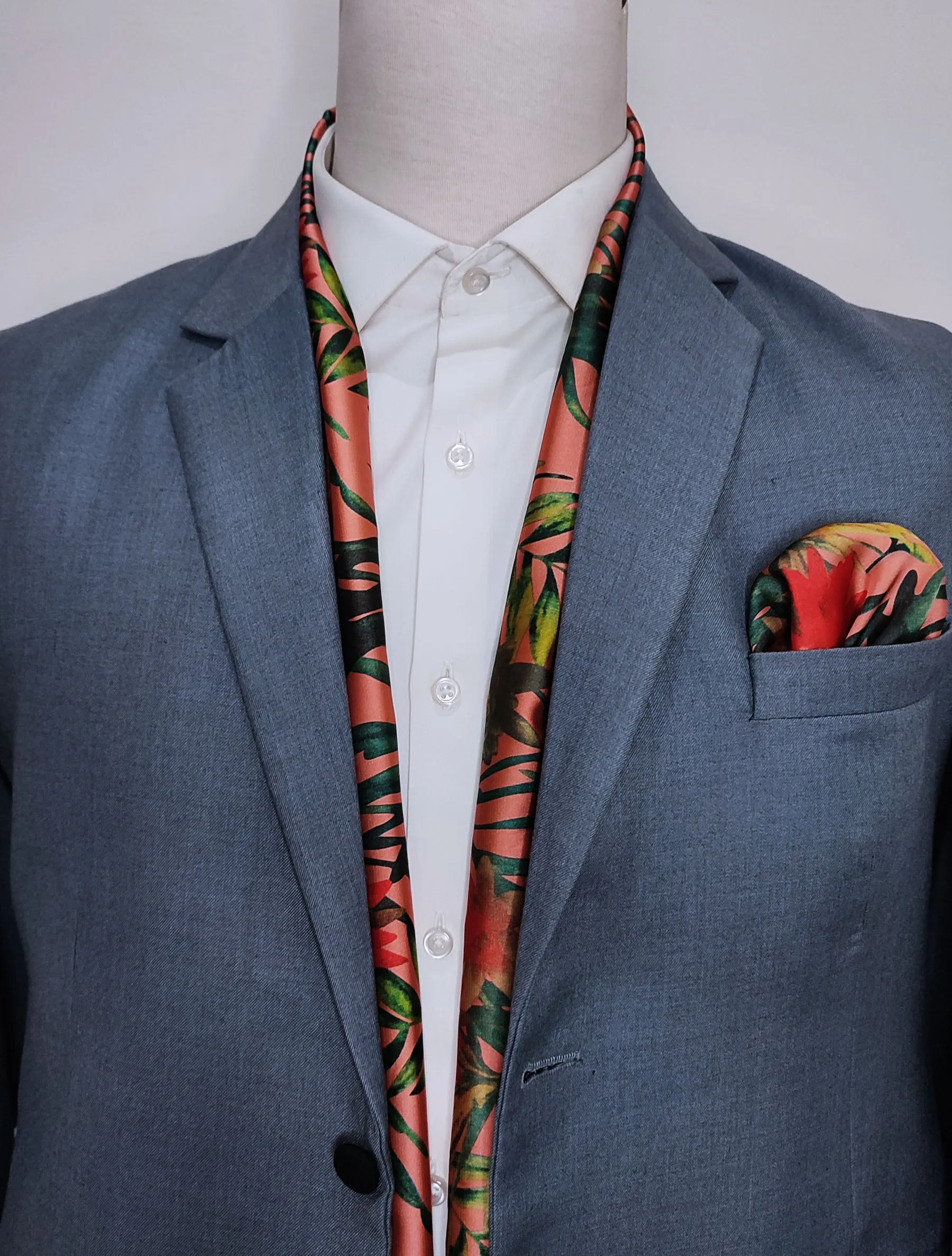 GLORY GARDEN - SILK SCARF AND POCKET SQUARE SET