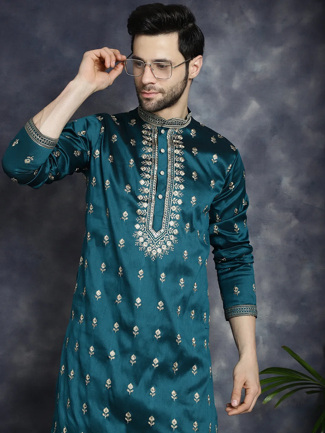 Men'S Peacock Blue Chikankari Embroidered Kurta With Pyjama