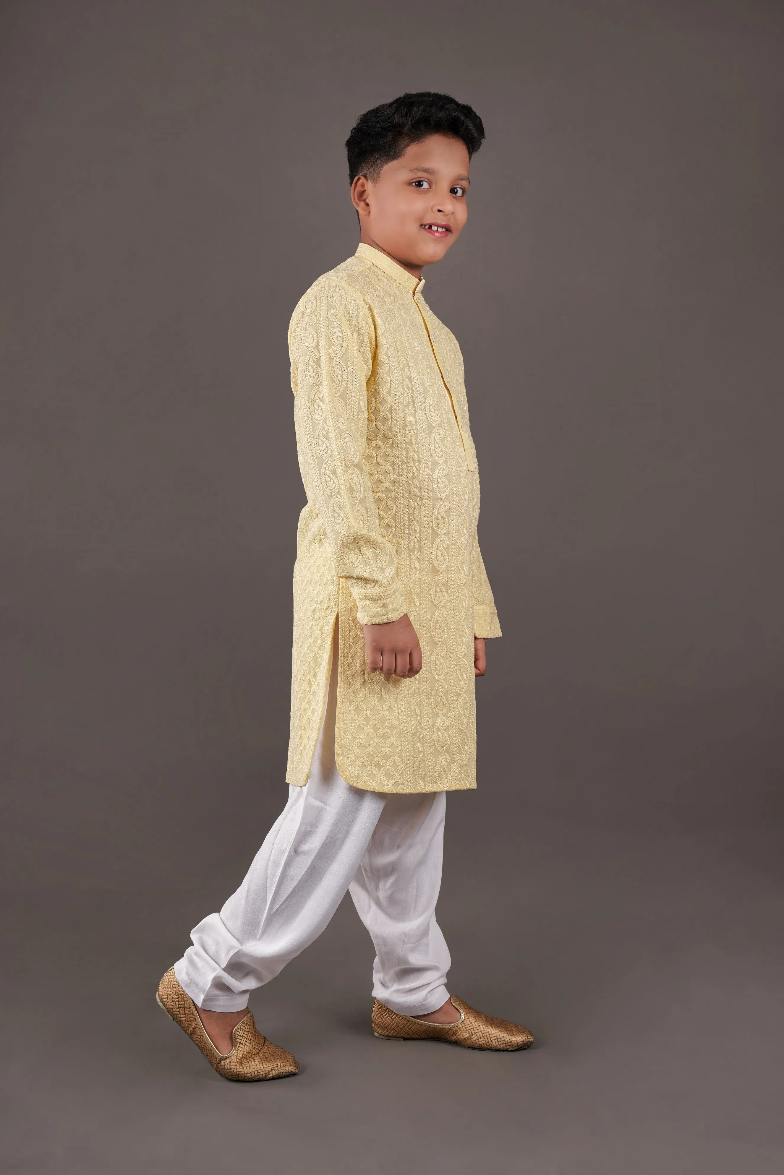 Pre-Order-Yellow Lucknowi Kurta Set